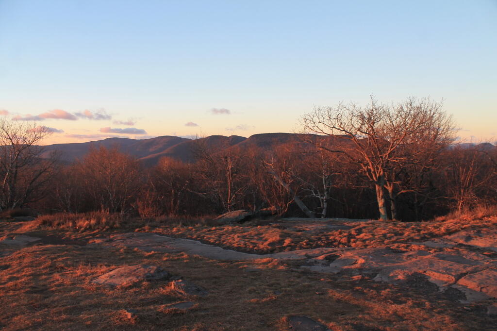 Devils Path Mountains