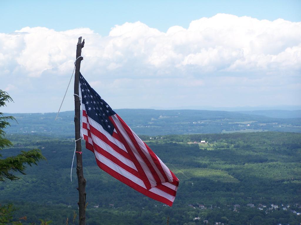 Flag on Hang Gliders Cliff