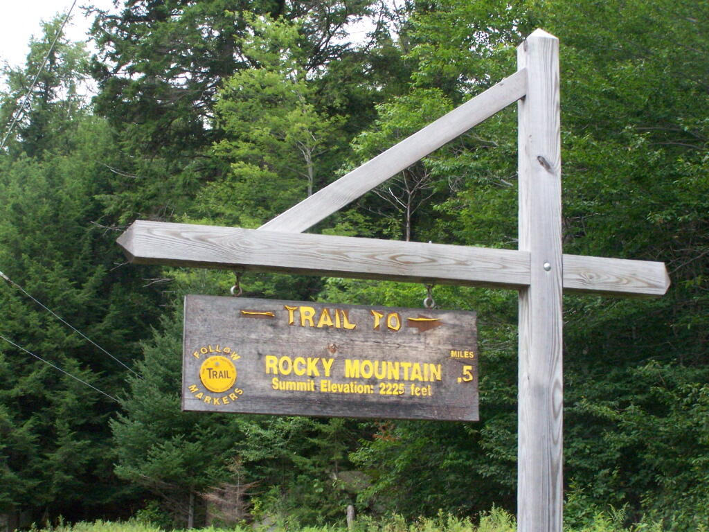 Rocky Mountain Trailhead Sign
