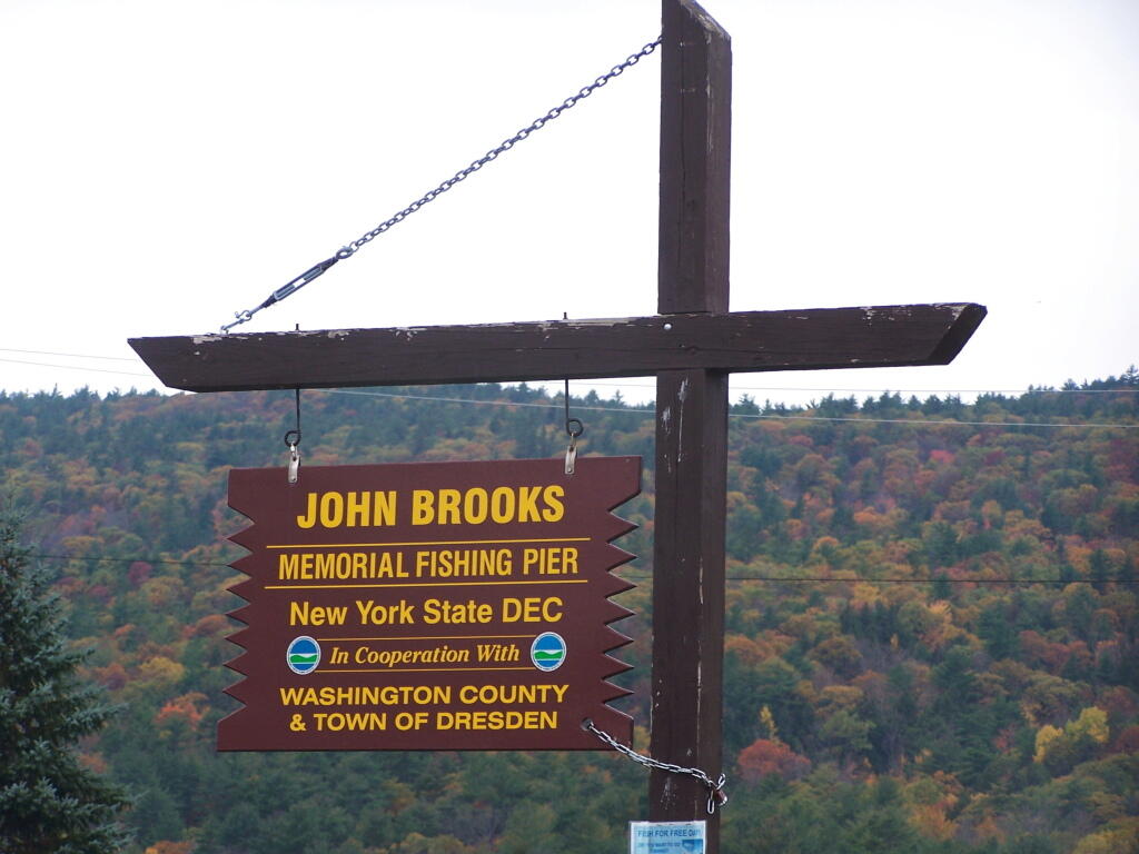 John Brooks Memorial Fishing Pier Sign