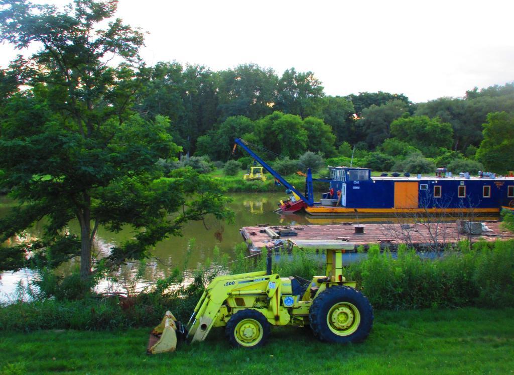 Dredging the Montour Canal