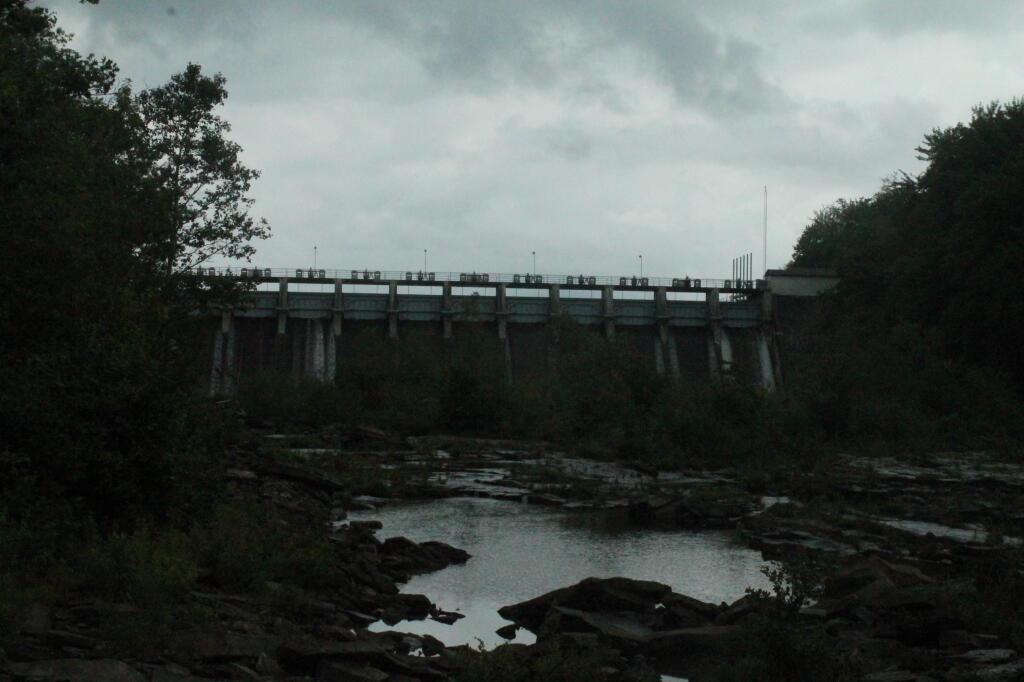 Salmon River Dam - Dark