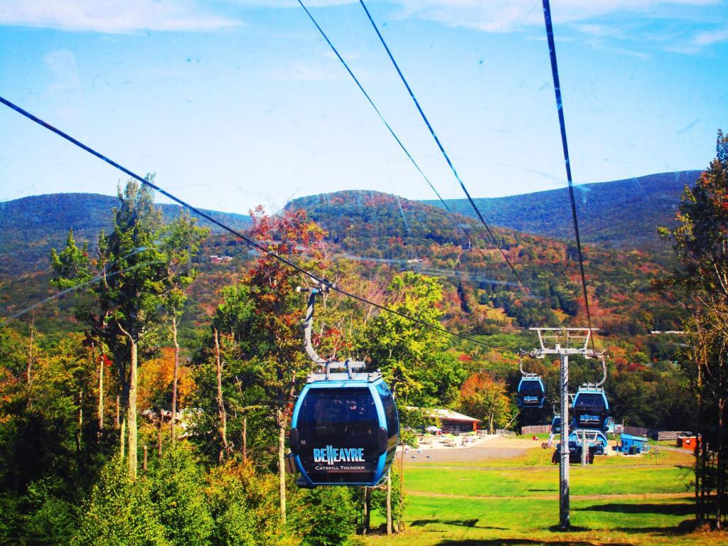 Photo: Heading Down the Gondolla