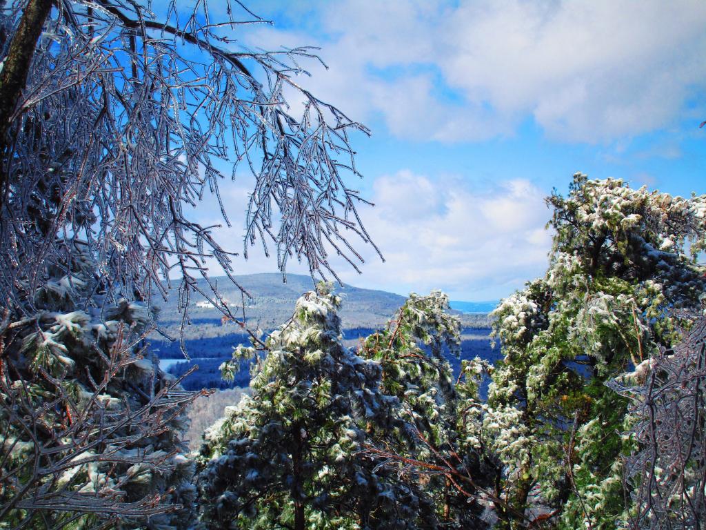 Photo: Pinnacle Mountain from Bennett Hill on a Frosty Afternoon