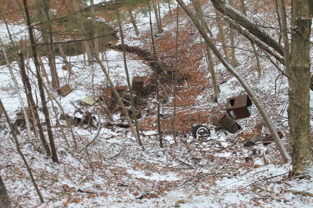 Photo: More Garbage in Kiakout Kill