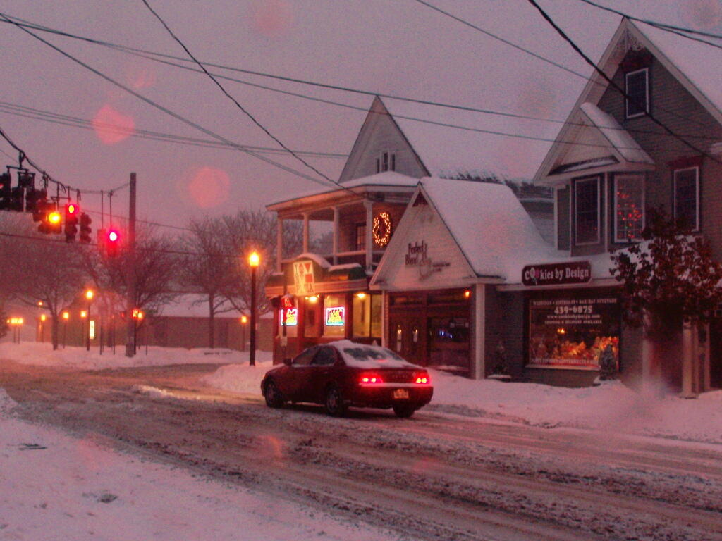 Photo: Red Light! Stop if You Can.