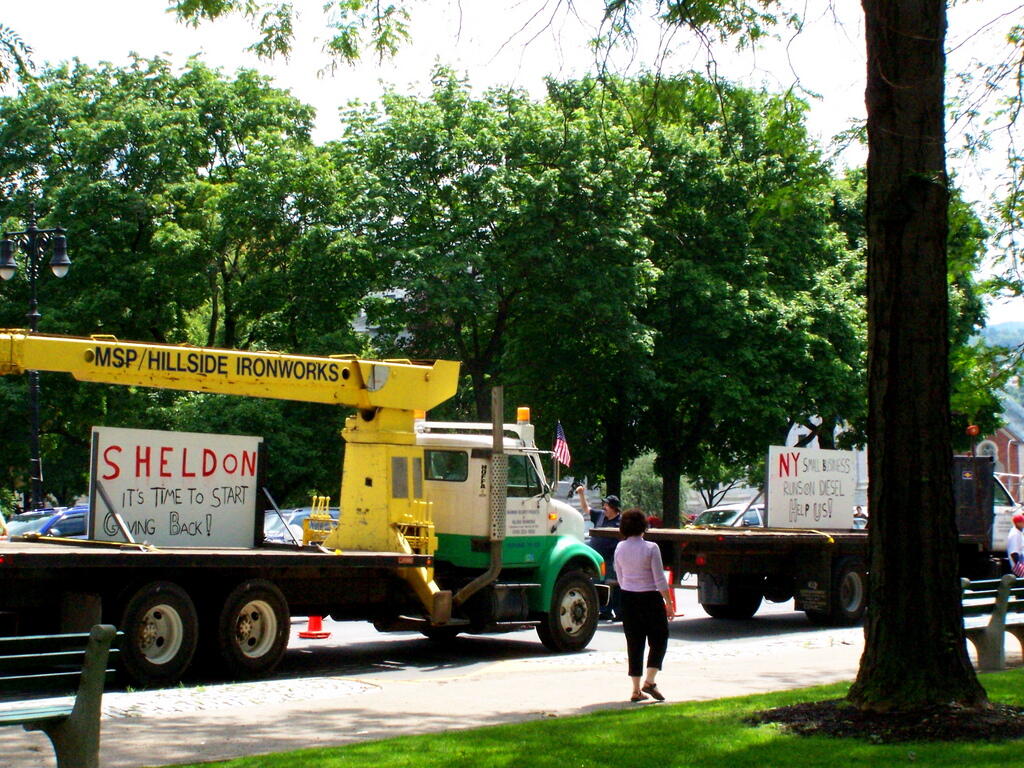 Photo: New York Runs on Diesel