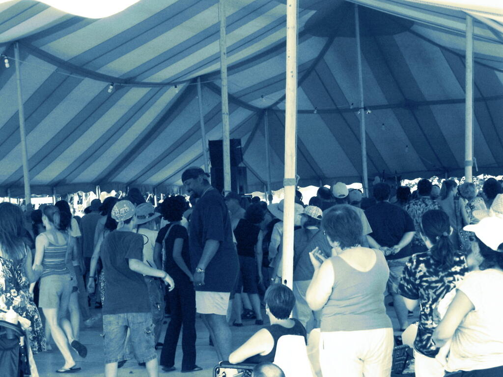 Photo: Dance Stage