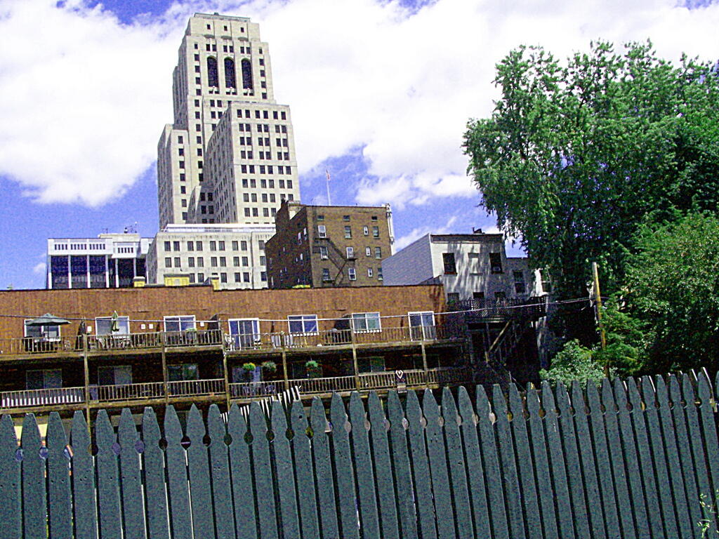 Photo: Smith Bldg.