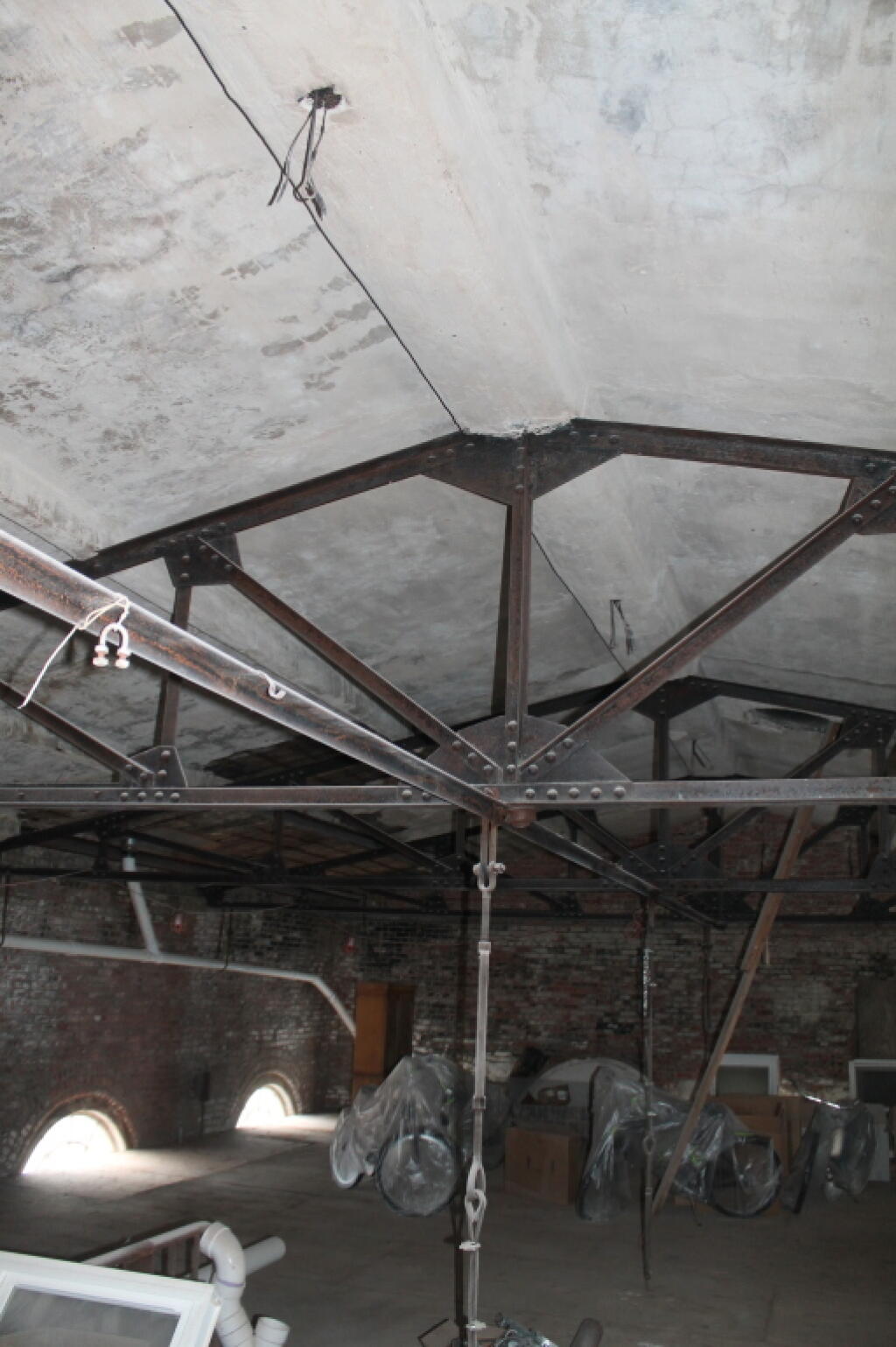 Photo: Old Cieling Braces