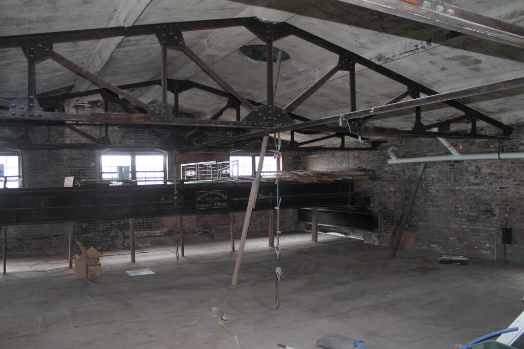 Photo: Cieling Braces