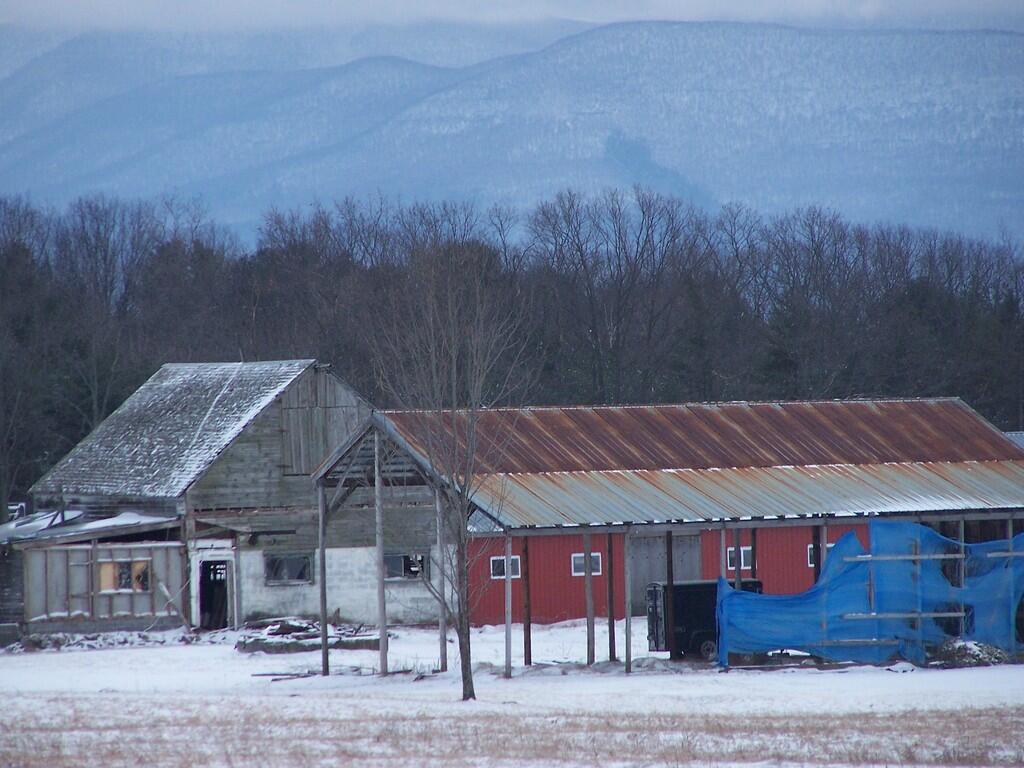 Photo: Mountain and a Farm