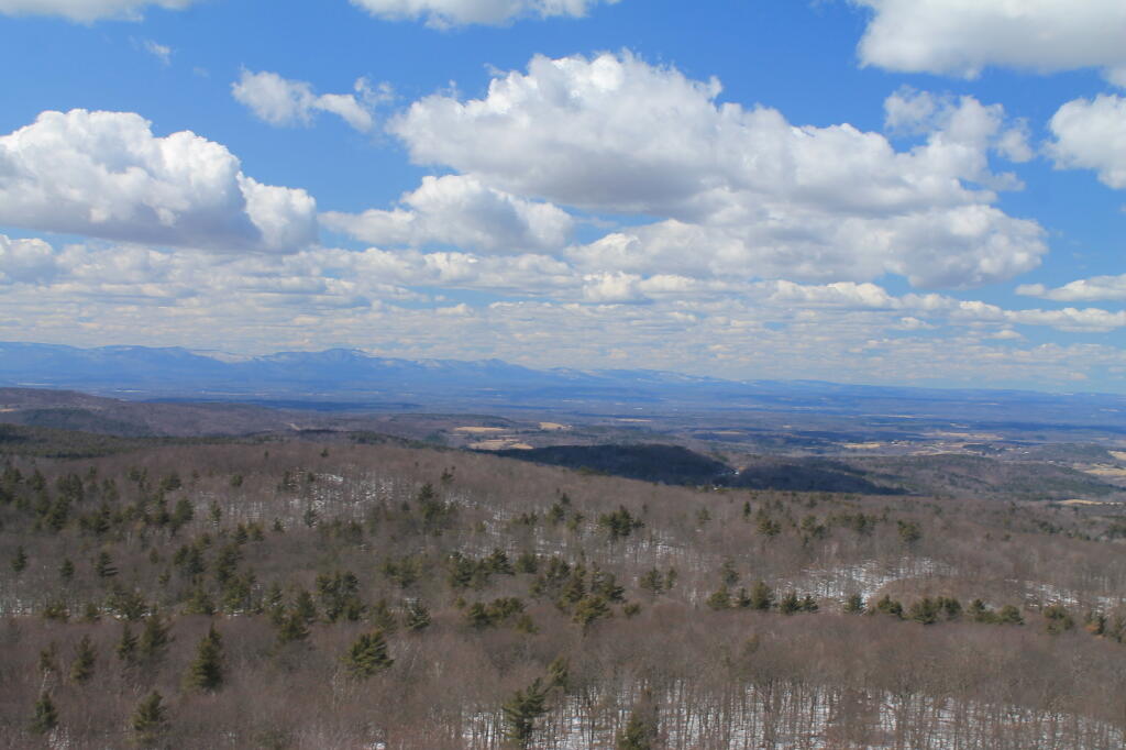 Photo: Catskill Mountains and Heldebergs