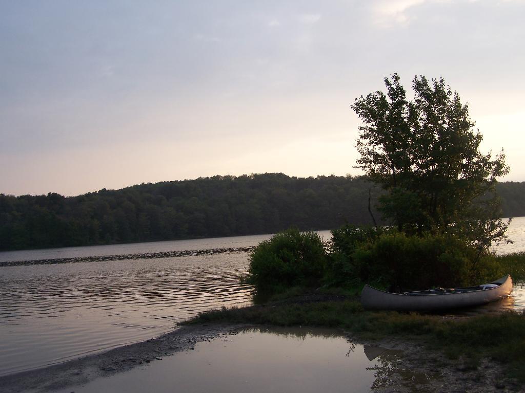 Photo: Canoe