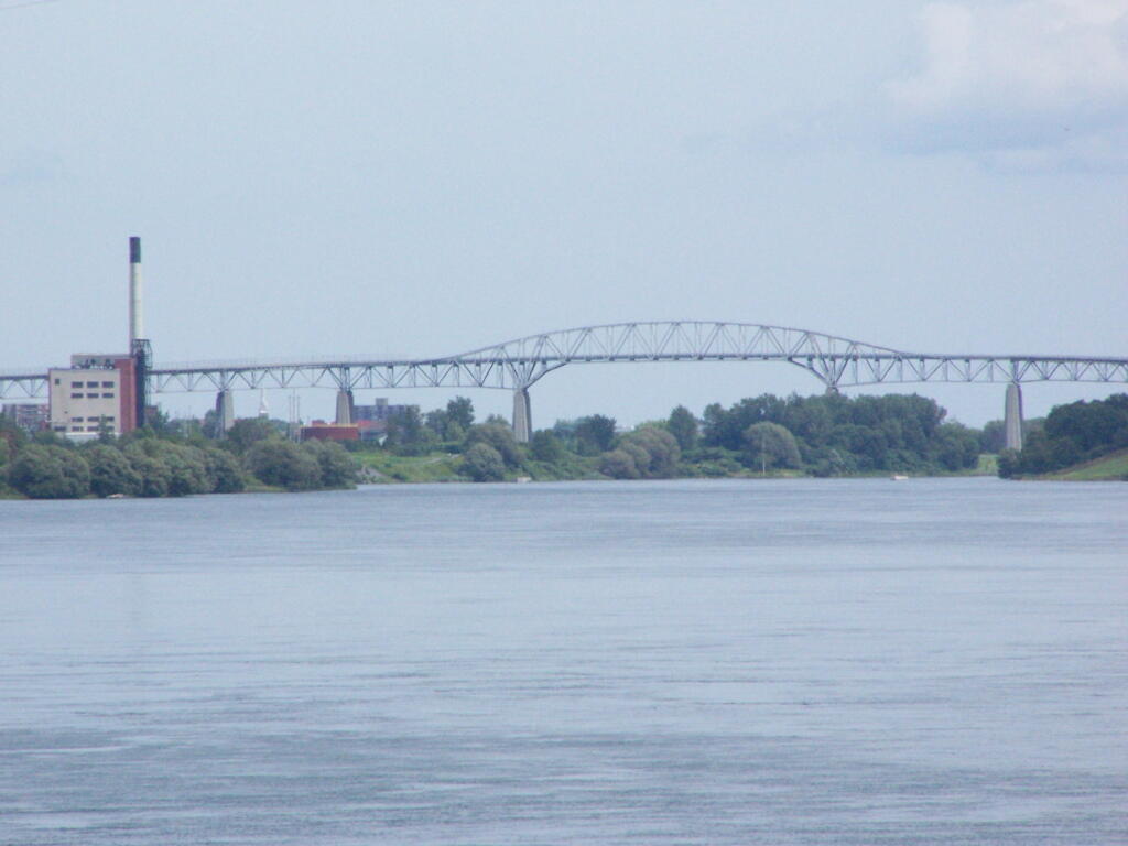 Photo: Seaway International Bridge