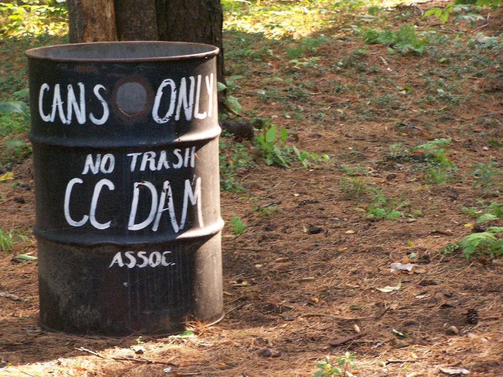 Photo: Cans Only