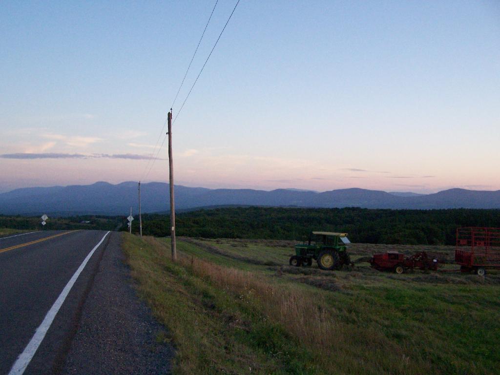 Photo: Tractor