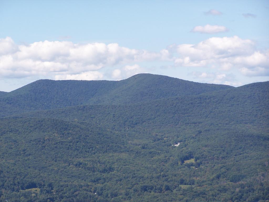 Photo: Smith Hill and White Rocks