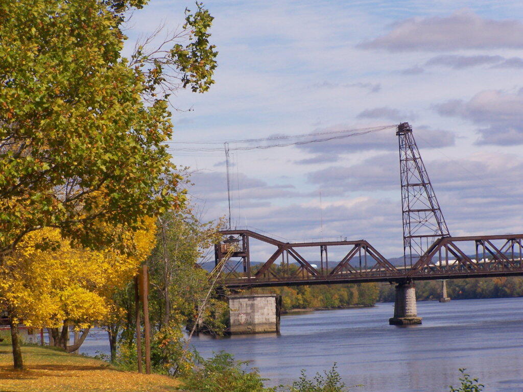 Photo: Railroad Bridge