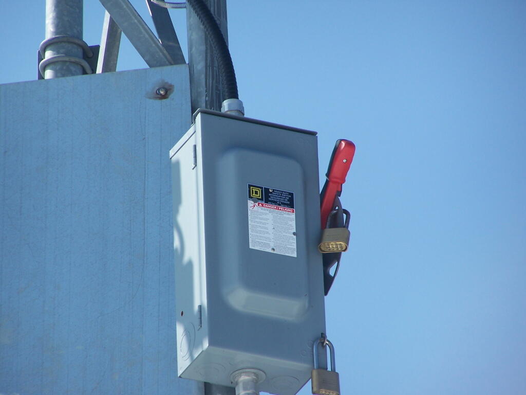 Photo: Wind Turbine Power Shut Off