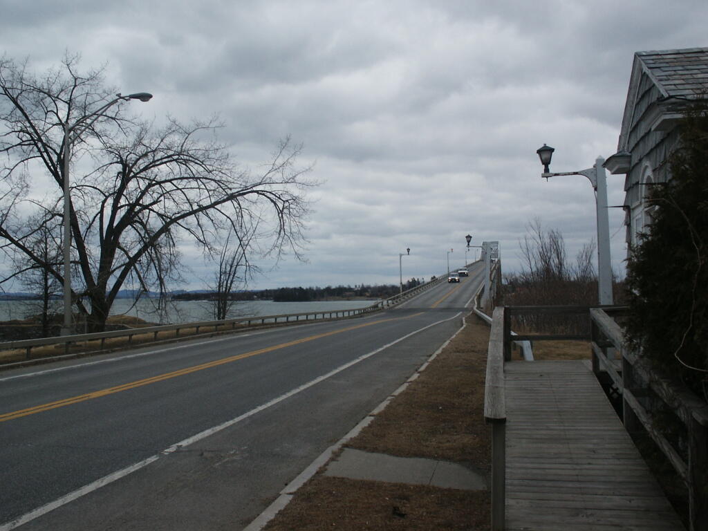 Photo: Going Up the Old Lake Champlain Bridge