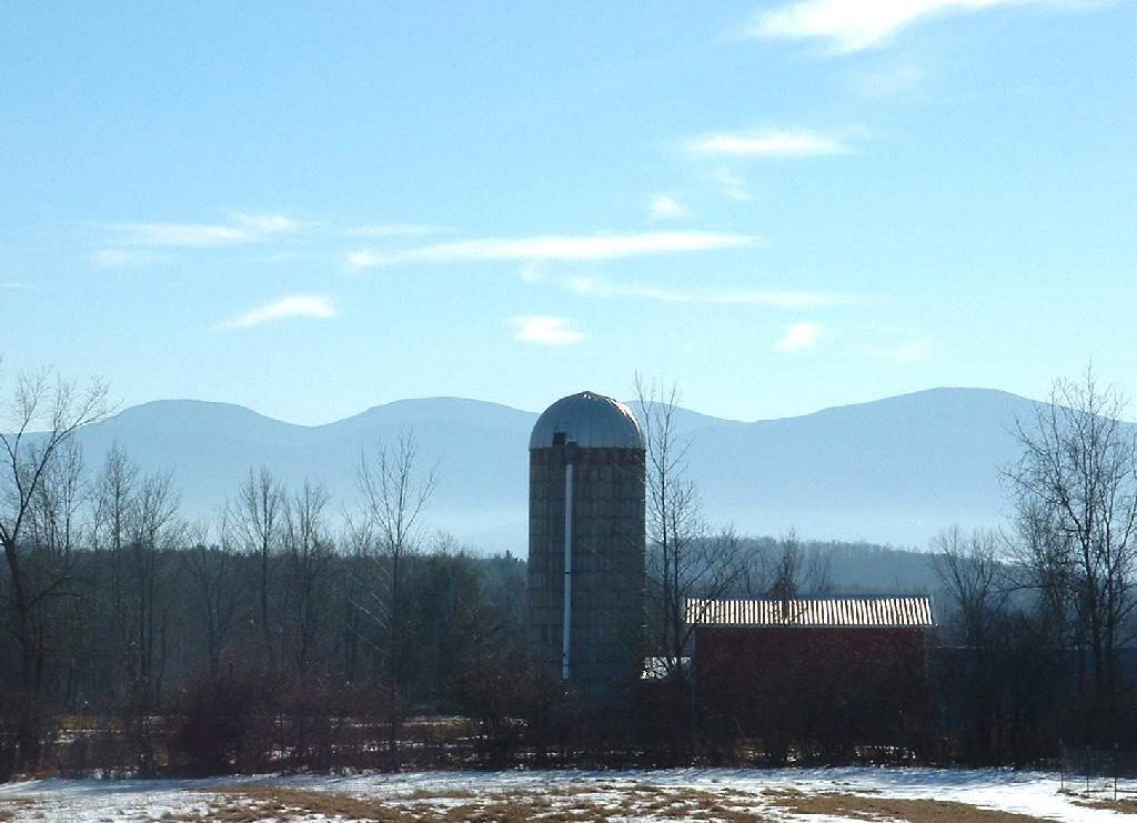 Photo: Barn Silloute Against TriMount