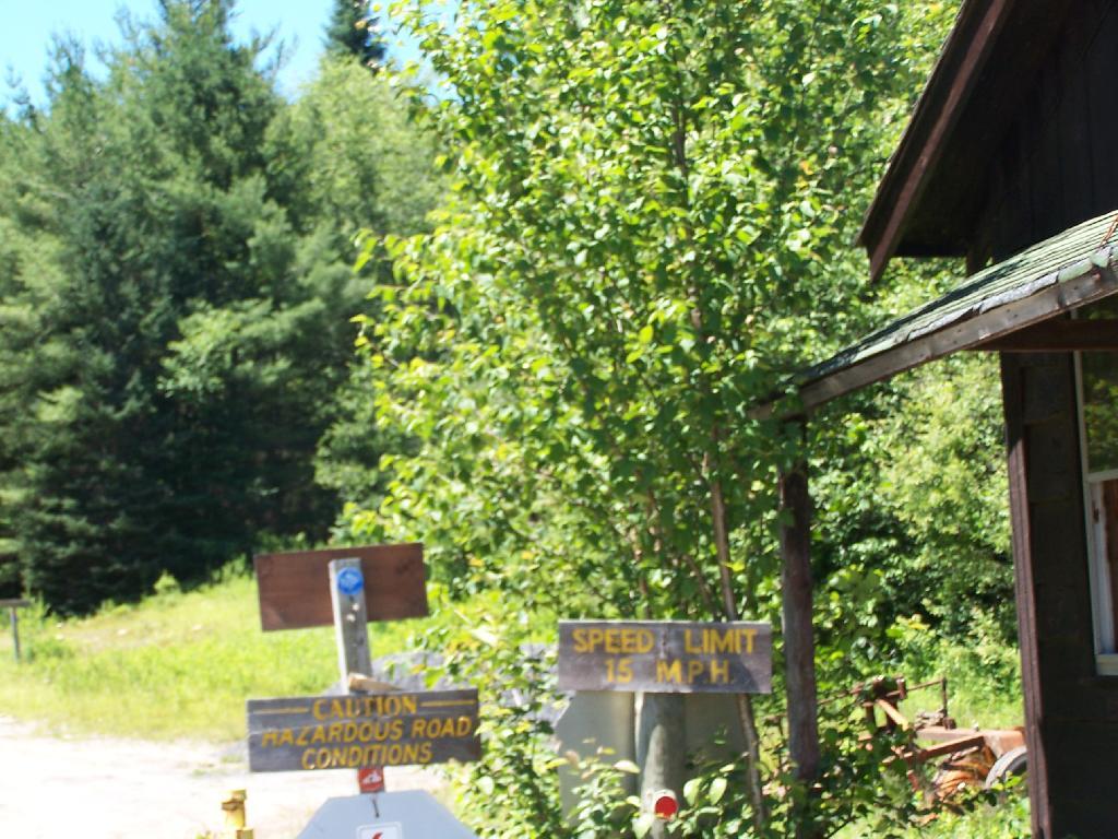 Photo: Moose River Plains Entrance