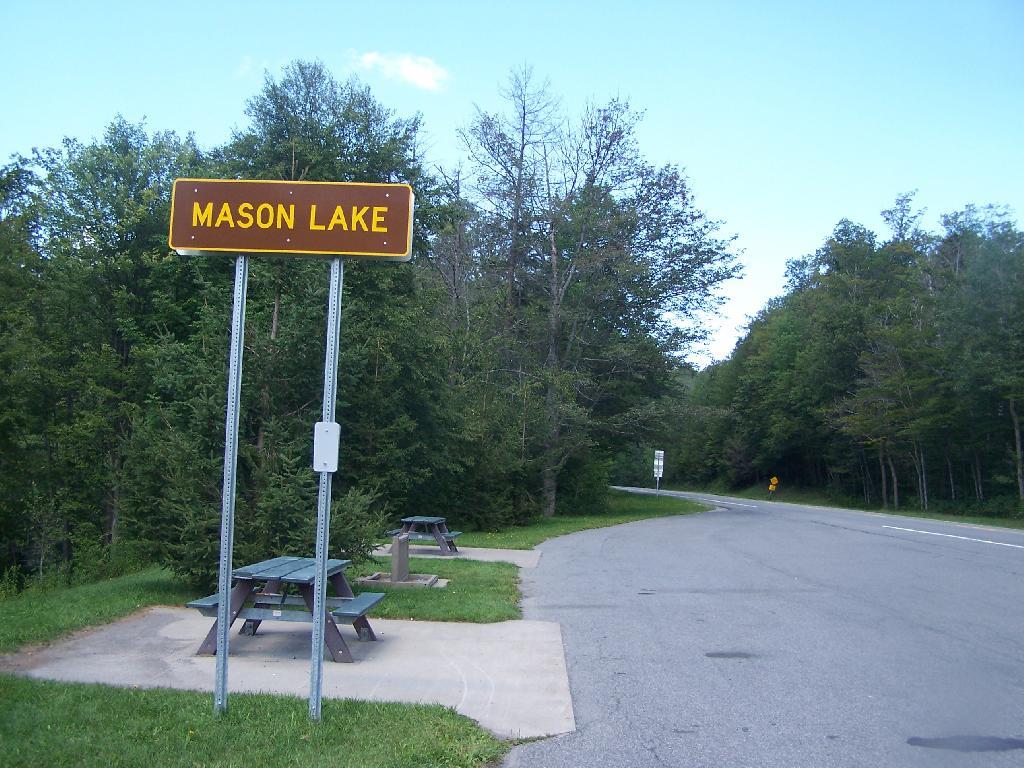 Photo: Mason Lake Pull Off on NY 30