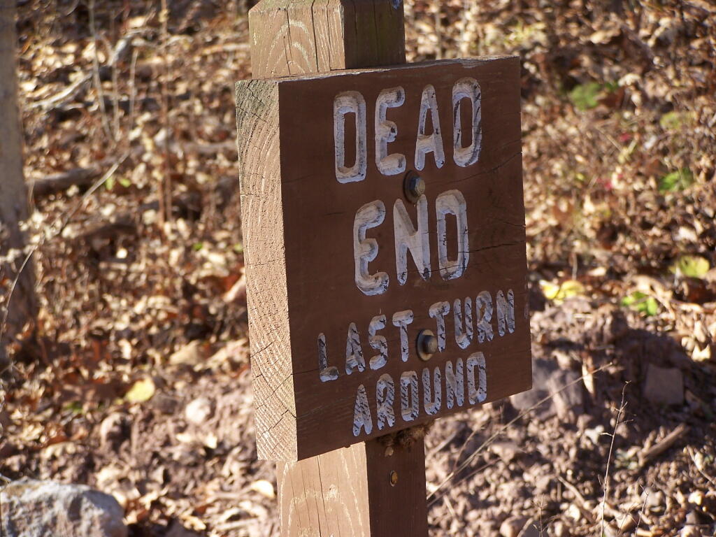 Photo: Dead End: Last Turn Around
