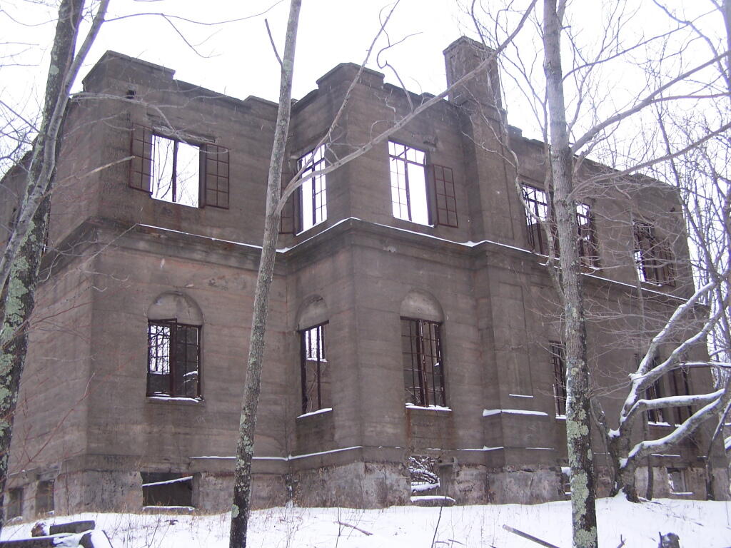 Photo: Overlook Mountain House Second Building