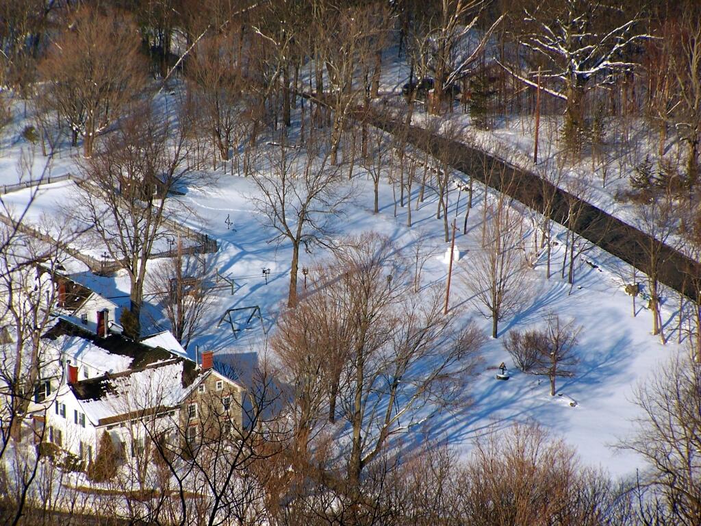 Photo: Horse Farm Below Bennett Hill