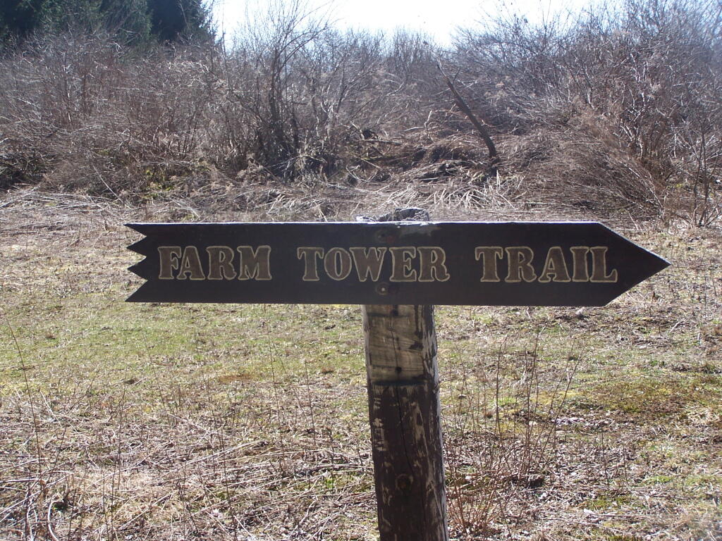Photo: Farm Tower Trail Sign