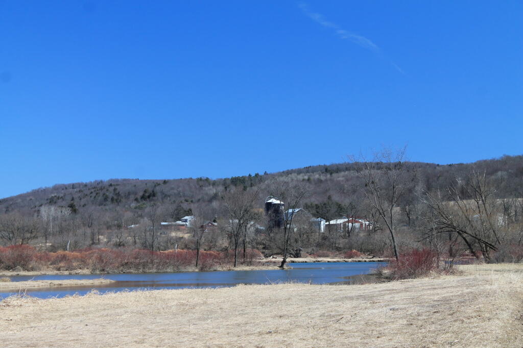 Photo: Farm Along Ostelic River