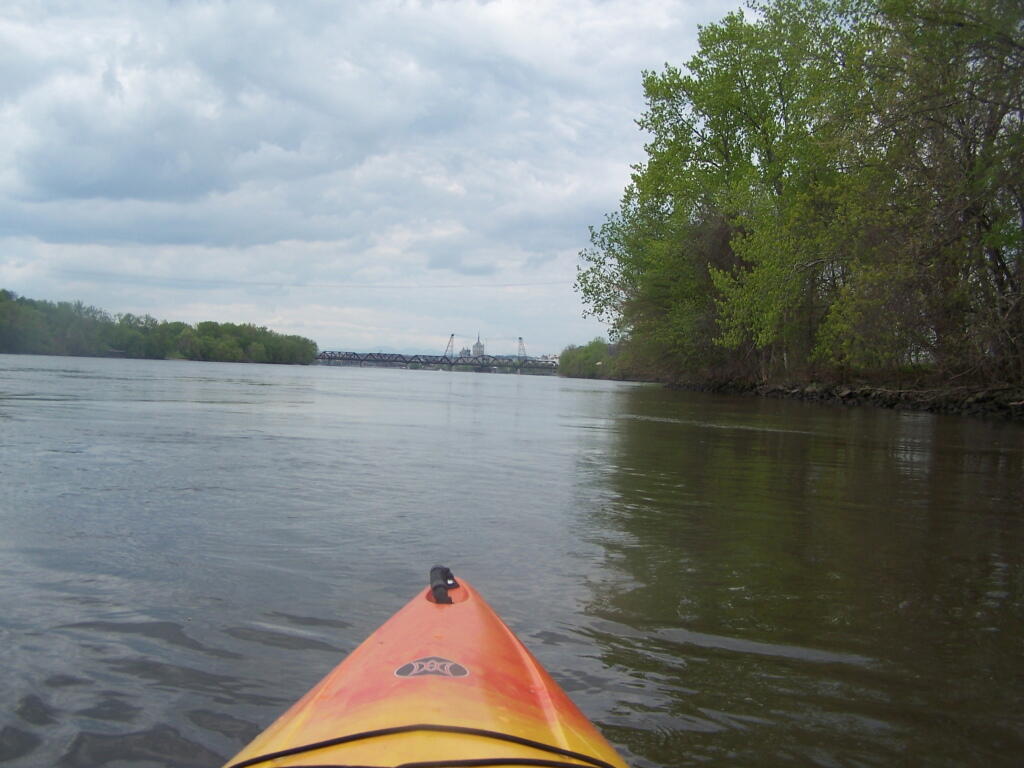 Photo: Heading South on Hudson River