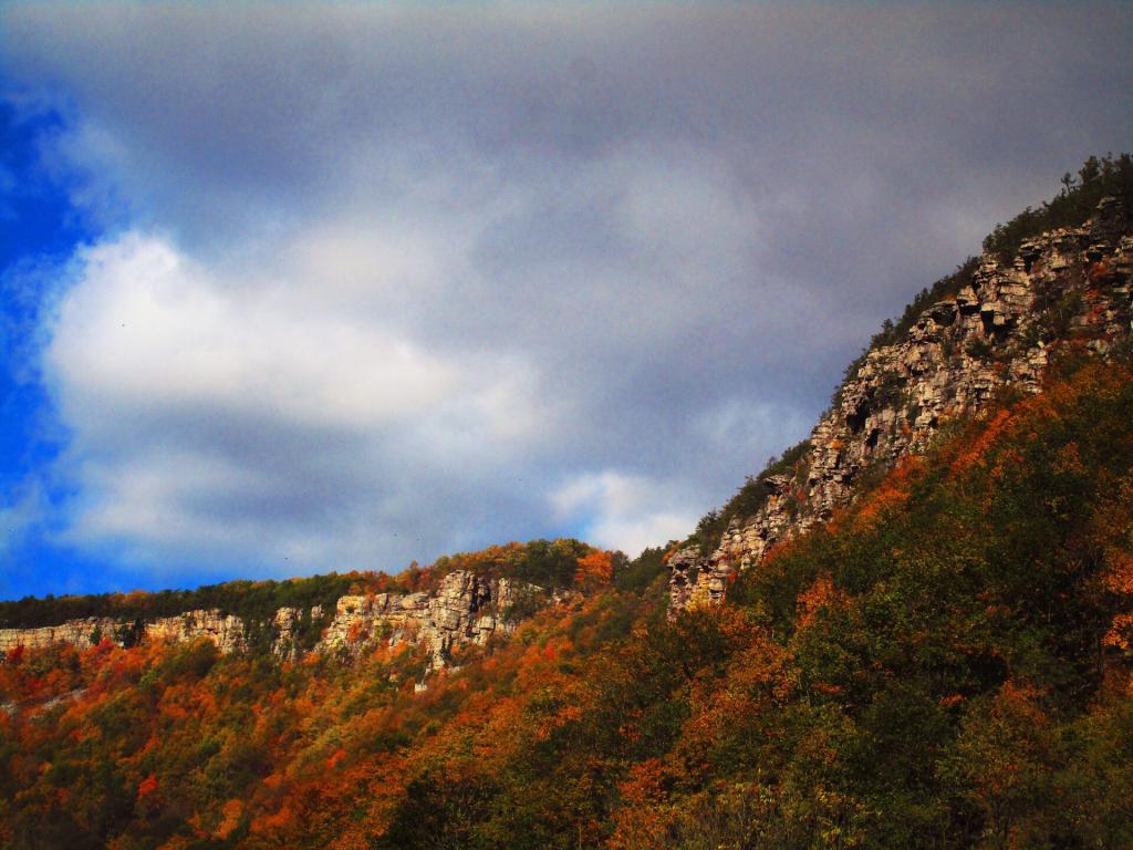 Photo: Lovers Leap