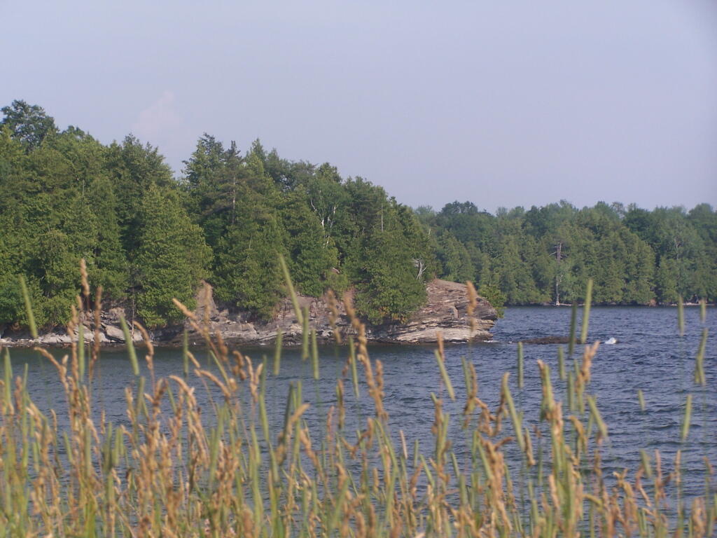 Photo: Middle Point