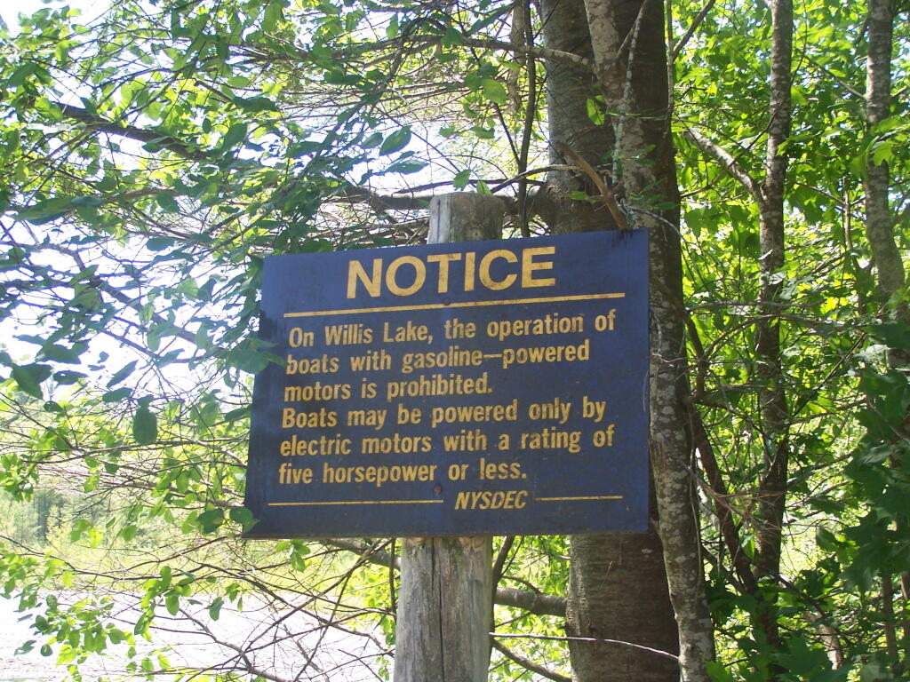 Photo: No Motors on Willis Lake