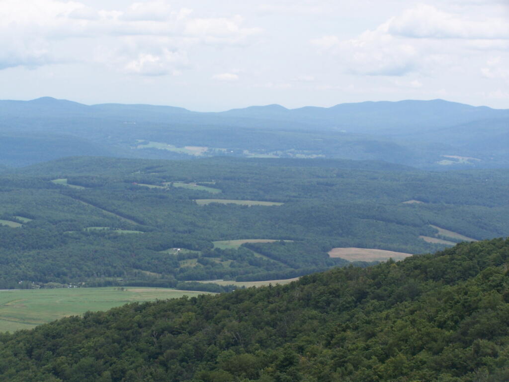 Photo: Huntersfield Mountain Range