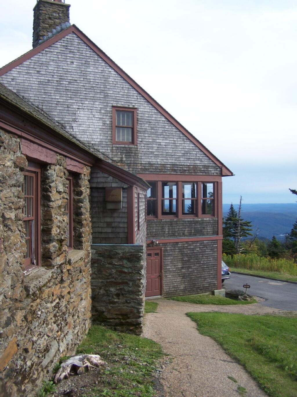 Photo: Balcom Lodge