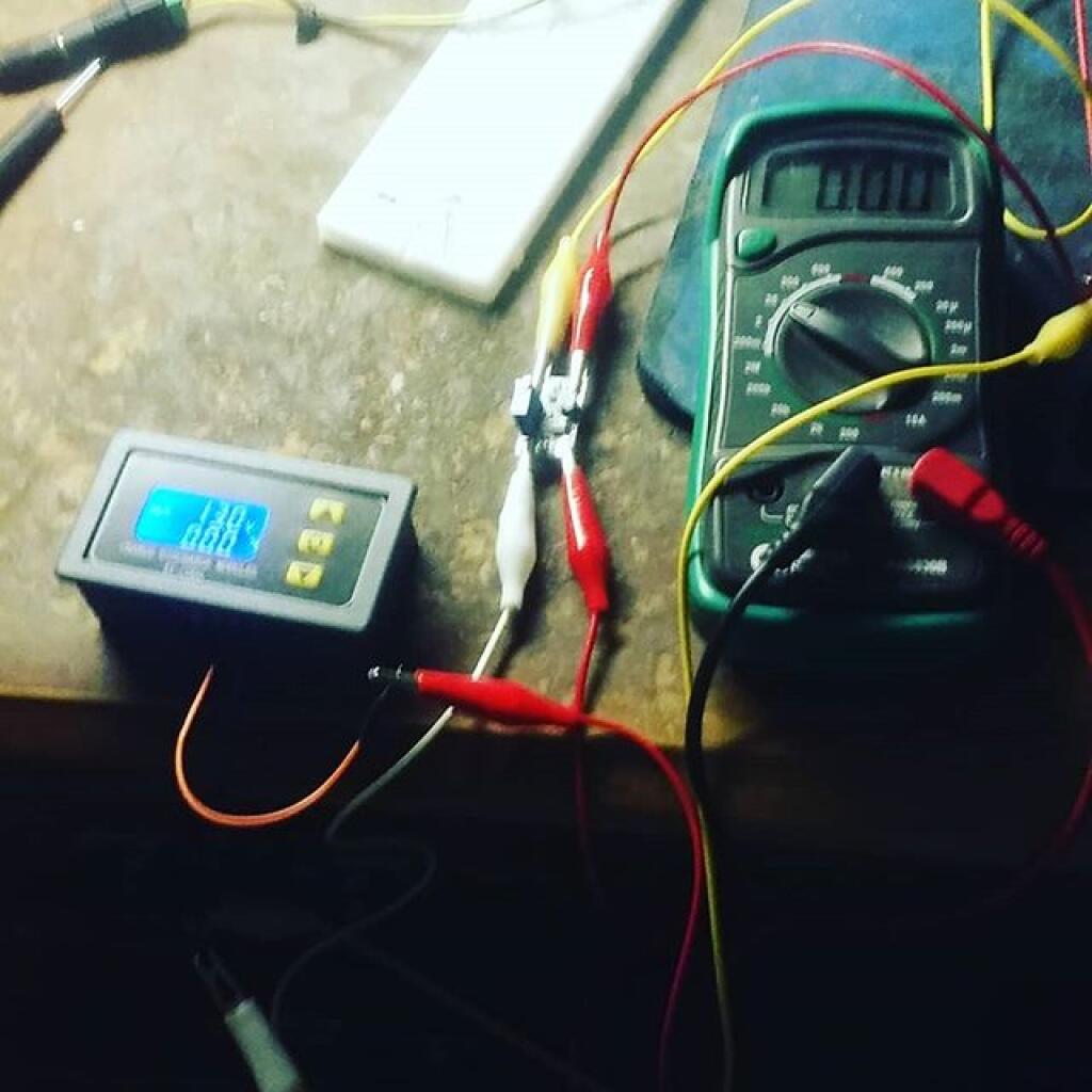 Photo: Voltage low, disconnect relay