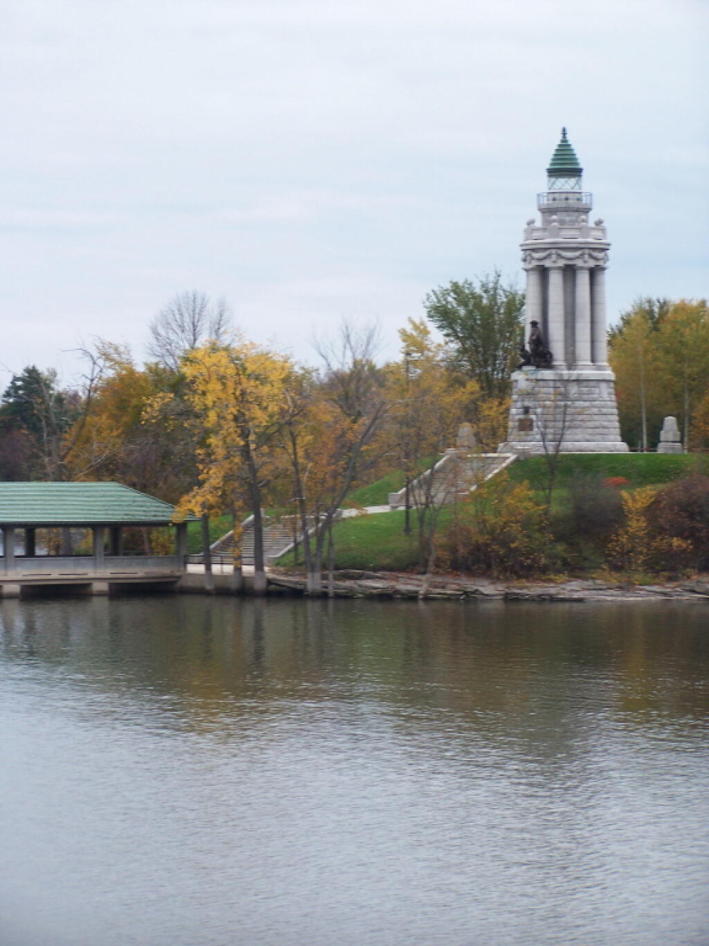 Photo: Champlain Monument
