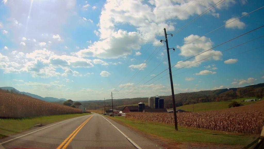 Photo: Along the Lincoln Highway Near Shawnee State Park