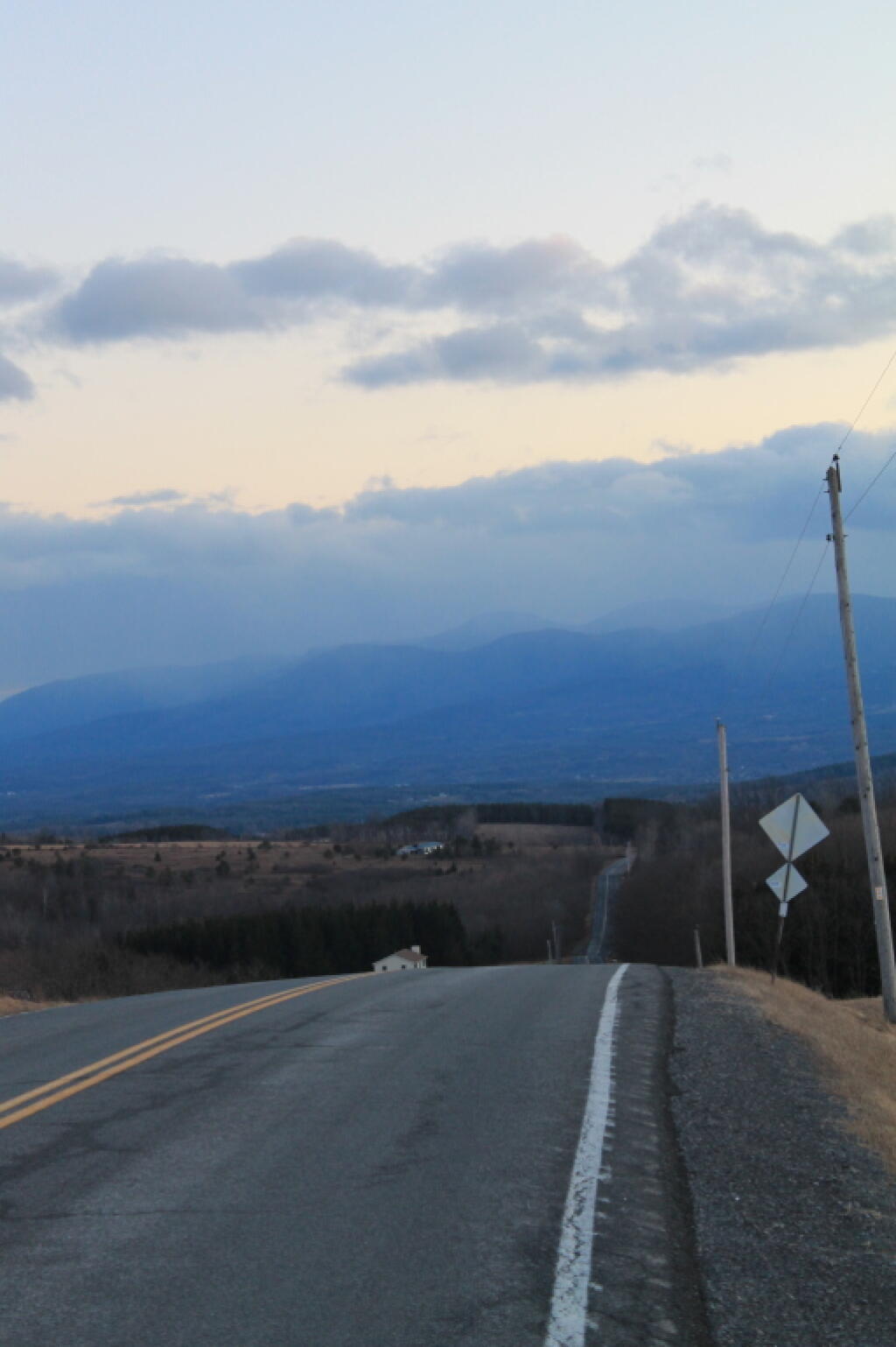 Photo: Route 358 Descends