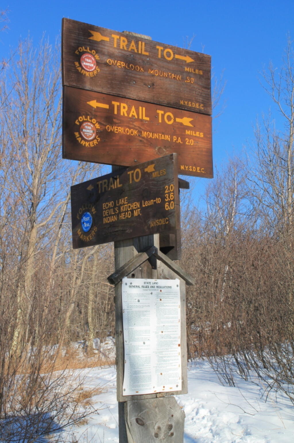 Photo: Trail Intersection