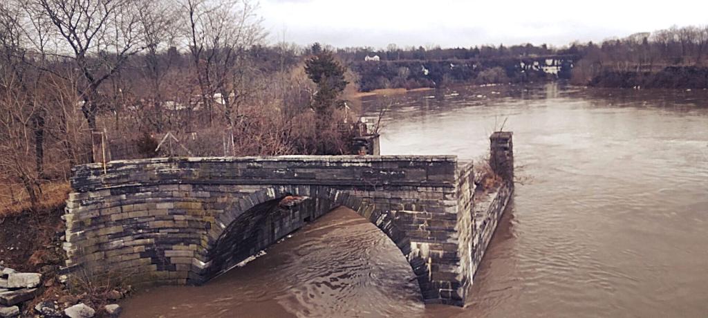Photo: Old Aquaduct Photo: Old Aquaduct