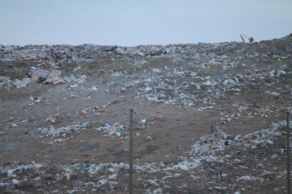 Photo: Trash on Landfill on Saturday at 7 PM