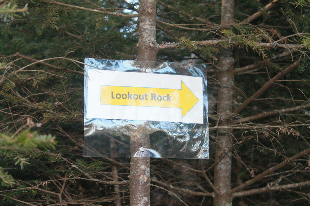 Photo: Lookout Rock