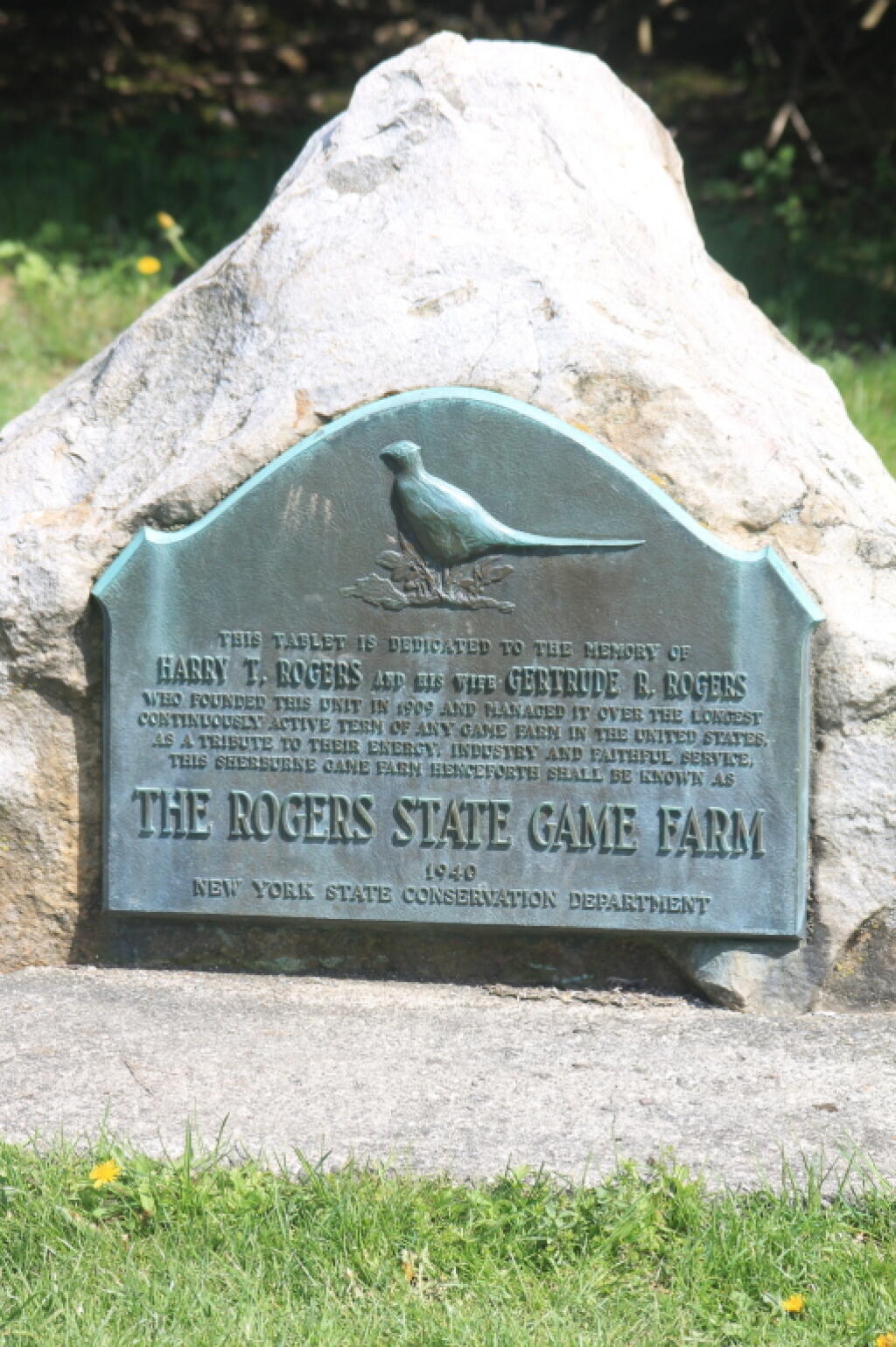 Photo: Rogers State Game Farm Sign (1946)