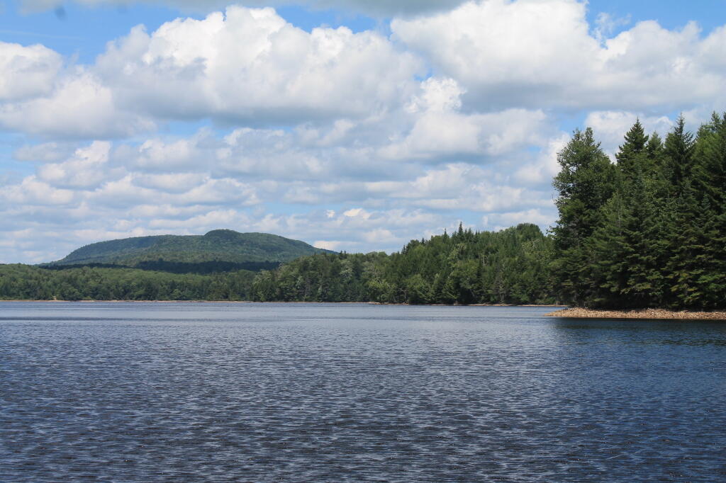 Photo: Icehouse Mountain