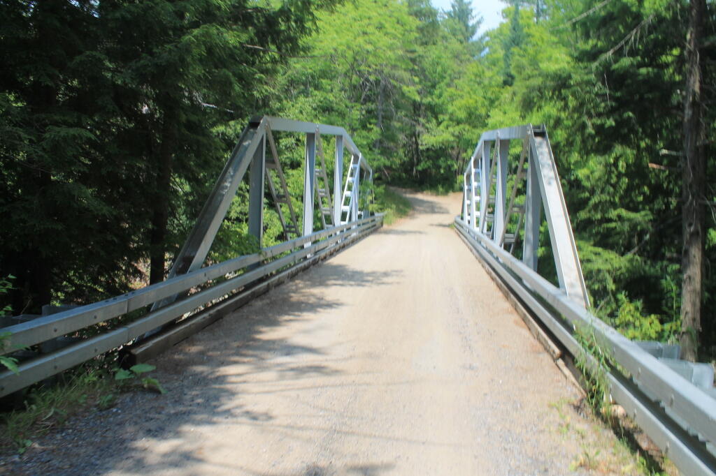 Photo: Griffin Bridge